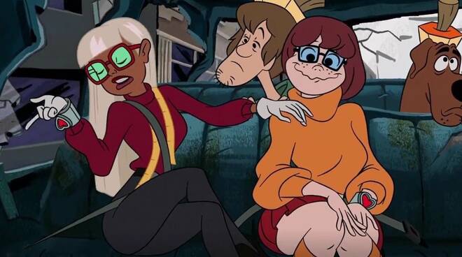 Nel nuovo film di Scooby-Doo Velma è lesbica: la scena del “coming-out” – VIDEO