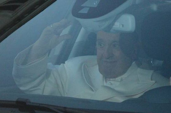 immacolata papa francesco piange piazza di spagna